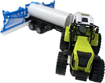 traktor ciągnik CLAAS z beczką XL