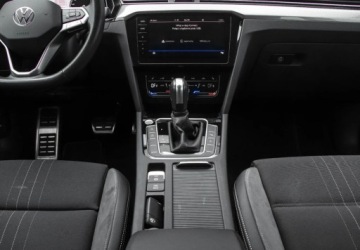 Volkswagen 2023 Volkswagen Passat Alltrack Volkswagen Passat Variant Alltrack 2.0 TDI 200KM, zdjęcie 16