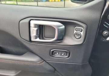 Jeep Wrangler IV 80th Anniversary 2d  Seria 6 2.0 GME Turbo 272KM 2025 Jeep Wrangler Jeep WRANGLER Benzynowy RUBICON GME2.0 Turbo 272 KM2025 2.0, zdjęcie 12