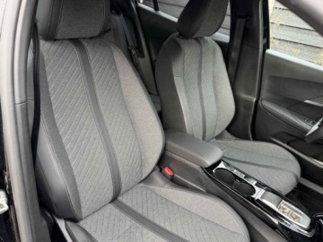 Peugeot 2008 II 2026 Od ręki - Allure e-DCS 1.2 mHEV 110KM / Pakiet Vision &amp; Drive Assist+, zdjęcie 3