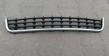 KRATKA ZDERZAKA PRZÓD ŚRODKOWA AUDI A8 D2 LIFT 99-02 4D0853667B