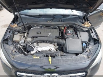 Mercedes GLA II 2021 Mercedes-Benz GLA 250 2021 2.0l 2.0 Benzyna 221KM, zdjęcie 8