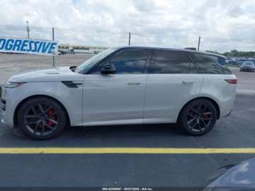 Land Rover Range Rover Sport III 2024 Land Rover Range Rover Sport Dynamic SE 2024 3.0l 3.0 Benzyna 395KM, zdjęcie 2