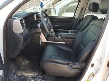 Toyota Tundra II 2023 Toyota Tundra 2023, 3.4L, 4x4, CREWMAX SR, po gradobiciu 3.4 Benzyna 389KM, zdjęcie 7