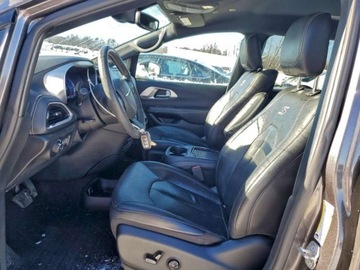 Chrysler Pacifica II 2022 Chrysler Pacifica Hybrid Touring L 2022 3.6 Hybryda 287KM, zdjęcie 7