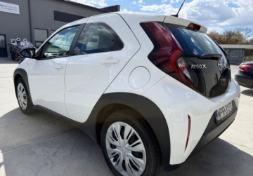 Toyota Aygo X 1.1 VVT-i 72KM 2022 Toyota Aygo X salon PL FV VAT 23 LPG gaz rok gwarancji Comfort, zdjęcie 4