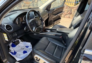 Mercedes Klasa M W164 Off-roader Facelifting 3.0 V6 (350 CDI) 231KM 2010 Mercedes-Benz ML Mercedes-Benz ML 350 CDI 4Matic 7G-TRONIC DPF 3.0 Diesel, zdjęcie 22