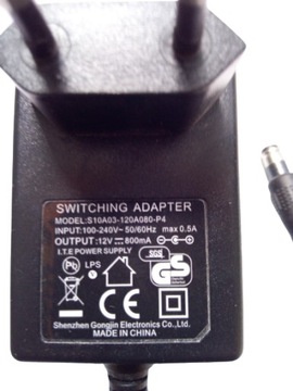 ZASILACZ 12V 2000mA MODEL ZL-0244001L20200EU01