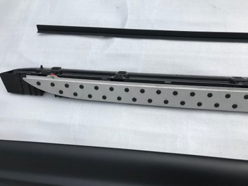 КАК НОВЫЙ, ОРИГИНАЛЬНЫЙ КОМПЛЕКТ, РАМА, НАКЛАДКА КОЛЕСНЫХ АРОК, BMW X3 E83