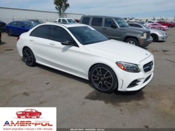 Mercedes Klasa C W205 2019 Mercedes-Benz Klasa C MERCEDES-BENZ C 300 2.0 Benzyna 255KM