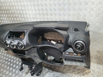 DESKA ROZDĚLOVAČE KONZOLA NISSAN JUKE II 19-