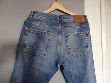 Spodnie jeansowe ZARA, rozm. 42