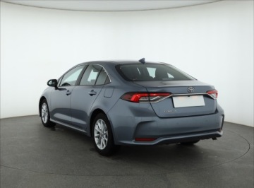 Toyota Corolla XII Sedan 1.5 VVT-i 125KM 2022 Toyota Corolla 1.5 VVT-i, Salon Polska, zdjęcie 3