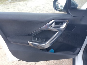 Peugeot 2008 I SUV 1.6 e-HDi 92KM 2015 PEUGEOT 2008 (CU_) 1.6 HDi 92 KM, zdjęcie 6