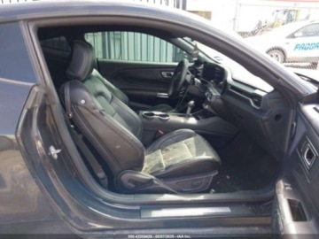 Ford Mustang VI 2024 Ford Mustang GT Premium Fastback 2024 5.0l 5.0 Benzyna 480KM, zdjęcie 9