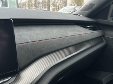 Skoda Octavia IV Kombi 2.0 TDI SCR 200KM 2022 Skoda Octavia VRS 2.0TDI 200KM 4x4 HAK, System Lig, zdjęcie 25