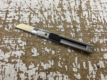 НОЖ ДЛЯ ЗВУКОЗВУЧАЮЩИХ КОВРИКОВ из ПЕНА БУТИЛА Технический обивочный битмат