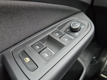 Volkswagen Golf VIII GTI 2.0 TSI 245KM 2021 Volkswagen Golf Panorama, Lane Assist, ACC, Lane Assist, LED, Keyless, Navi, zdjęcie 29