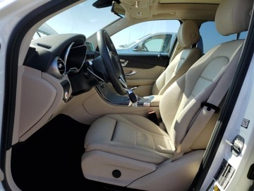 Mercedes GLC C253 2021 Mercedes-Benz GLC 300 4Matic 2021 2.0l 2.0 Benzyna 255KM, zdjęcie 7