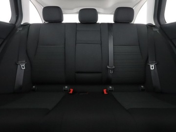 Mercedes Klasa C W205 Kombi Facelifting 2.0 220d 194KM 2019 Mercedes C 220 Avantgarde automat 194KM navi, zdjęcie 17