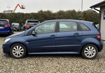 Mercedes Klasa B W245 180 CDI 109KM 2008 Mercedes-Benz Klasa B 2008r. 2.0 Diesel 109KM, zdjęcie 2