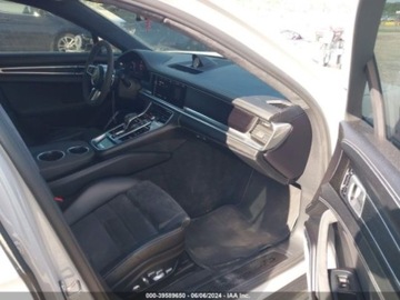Porsche Panamera II 2019 Porsche Panamera 2019r, GTS, 4.0L, 4x4 4.0 Benzyna 490KM, zdjęcie 9