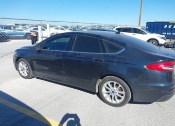 Ford Mondeo V 2020 Ford Mondeo 2020, 1.5L, po gradobiciu, zdjęcie 3