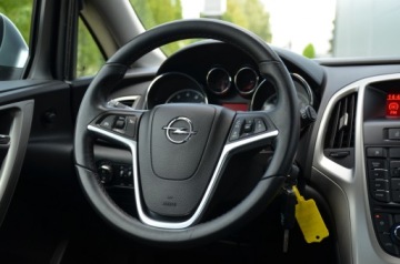 Opel Astra J Sports Tourer 1.4 Turbo ECOTEC 140KM 2012 ZAREJESTROWANA 1.4T 140KM SERWIS KLIMA PARKTRONIK GWARANCJA, zdjęcie 26