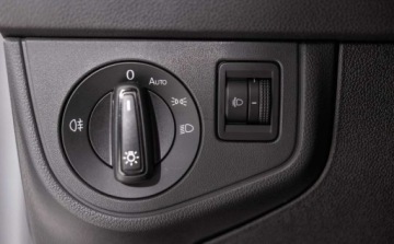 Volkswagen Taigo 1.0 TSI 110KM 2022 Volkswagen Taigo 1.0 TSI Style Benzyna 110KM, zdjęcie 35