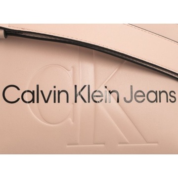 Torebka Listonoszka Calvin Klein Sculpted Camera Pouch Mono K60K610681