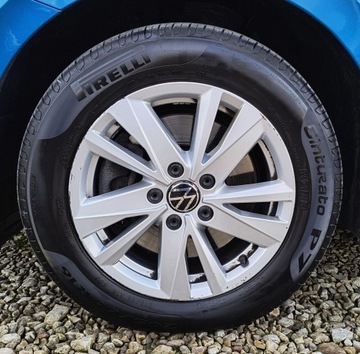 Volkswagen Touran III 1.5 TSI EVO 150KM 2023 Volkswagen Touran Comfortline 1.5 TSI 150KM DSG Sa, zdjęcie 26