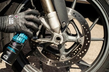 Подготовка к чистке тормозных дисков