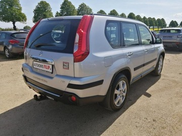 Nissan X-Trail II 2.0 dCi 150KM 2013 Nissan X-Trail 2.0 150 KM klima , 4x4, zdjęcie 3