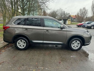 Mitsubishi Outlander III SUV Facelifting 2017 2.0 150KM 2018 Mitsubishi Outlander Mitsubishi Outlander Salon PL LPG Super Stan Zamiana, zdjęcie 6