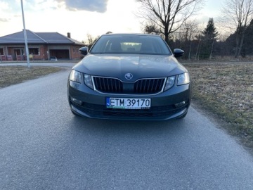 Skoda Octavia III Kombi Facelifting 1.6 TDI 115KM 2017 Skoda Octavia kombi, zdjęcie 1
