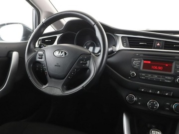 Kia Ceed II Hatchback 5d Facelifting 1.4 DOHC 100KM 2017 Kia Cee&#039;d Edition 7 grzane fotele klima tempomat, zdjęcie 15