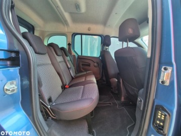 Mercedes Citan W415 Furgon Długi 1.5 111 CDI 116KM 2020 Mercedes-Benz Citan 111 CDI Lang Tourer Edition, zdjęcie 18
