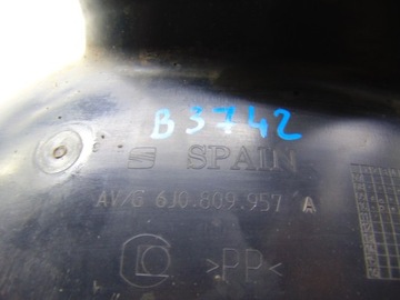 PODBĚH LEVÉ LEVÝ PŘEDNÍ 6J0809957A SEAT IBIZA IV 6J