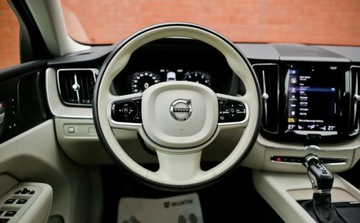 Volvo XC60 II 2021 Volvo XC 60 Volvo XC 60 T5 AWD Geartronic Inscription 2.0 Benzyna 250KM, zdjęcie 17
