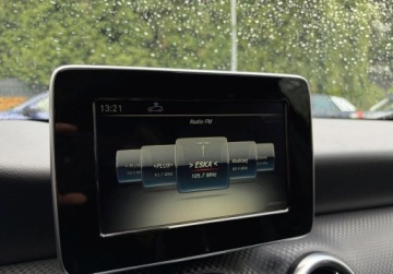Mercedes Klasa A W177/V177 2018 Mercedes-Benz Klasa A 1.6 156KM NAVI automat BEZWYPADKOWY zarejestrowany, zdjęcie 18
