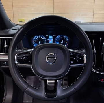 Volvo V60 II  2020 Volvo V60 salon Polska FV 23 R CARS Warszawa 2.0 Benzyna 163KM, zdjęcie 14