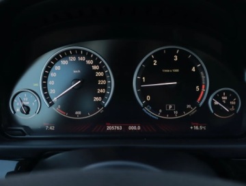 BMW Seria 5 F10-F11 Touring 525d 204KM 2011 BMW 5 525d, 201 KM, Automat, Skóra, Navi, Xenon, zdjęcie 10