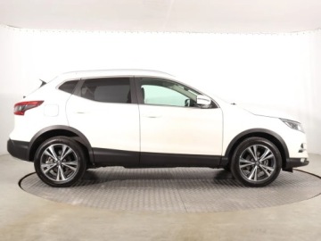 Nissan Qashqai II Crossover Facelifting 1.6 DiG-T 163KM 2018 Nissan Qashqai 1.6 DIG-T, Navi, Klima, zdjęcie 5