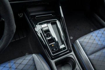 Volkswagen Golf VIII R Facelifting 2.0 TSI 333KM 2026 Volkswagen Golf R 2.0 TSI 4Motion 333 KM DSG -, zdjęcie 16