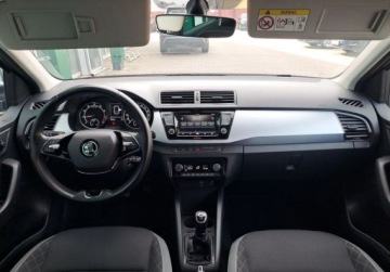 Skoda Fabia IV 1.0 TSI 95KM 2022 Skoda Fabia Samrt LINK Klimatronic, Tempomat, Grzane fotele Salon PL VAT23, zdjęcie 8