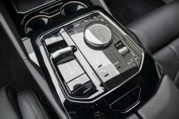 BMW Seria 5 G90-91 Touring 2.0 520d 197KM 2025 BMW 520 xDrive Limuzyna - Dostępny od ręki!, zdjęcie 19