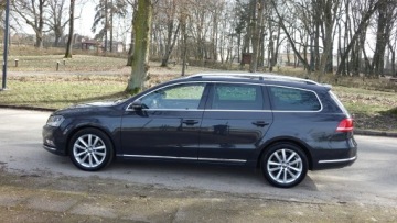 Volkswagen Passat B7 Variant 2.0 TDI CR DPF BlueMotion 170KM 2012 PASSAT .. Panorama .. Klimatronik .. Kamera .. Nawigacja .. 2 x PDC .., zdjęcie 27