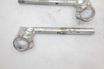 CBR 1000 F SC24 Зажим на руле справа слева