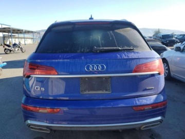 Audi Q5 II 2022 Audi Q5 2022, 2.0L, 4x4, PREMIUM, HYBRID, od ubezpieczalni 2.0 Benzyna, zdjęcie 3