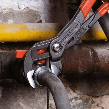 Knipex Cobra 87 01 400 Регулируемые трубогубцы